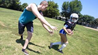 ExxxtraSmall – Tiny Touchdown Twat – Amber Summers, Michael Swayze