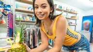 WaitressPOV – Fiesta With A Freak – Iliana WitDaPlays aka Iris Ivy, Tony Rubino